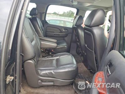 Zdjęcie 11 z 14 samochodu: 2009 CADILLAC ESCALADE ESV LUXURY VIN:1GYFK26299R178727 - miniatura