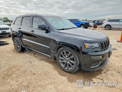 Czwarte zdjęcie samochodu z boku: 2018 JEEP GRAND CHEROKEE OVERLAND VIN:1C4RJFCG6JC215091 - miniatura