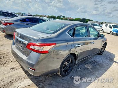 Trzecie zdjęcie samochodu z tyłu: 2015 NISSAN SENTRA S VIN:3N1AB7AP0FY381045 - miniatura