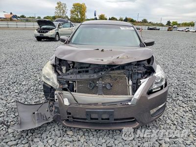 Piąte zdjęcie samochodu w środku: 2014 NISSAN ALTIMA 2.5 S VIN:1N4AL3AP5EC322489 - miniatura