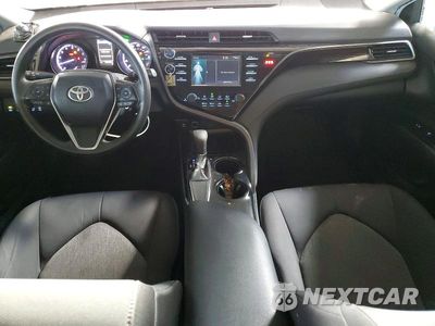 Zdjęcie 8 z 12 samochodu: 2019 TOYOTA CAMRY LE VIN:4T1B11HK4KU770775 - miniatura