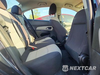 Zdjęcie 10 z 12 samochodu: 2014 CHEVROLET CRUZE LS VIN:1G1PA5SG8E7407445 - miniatura