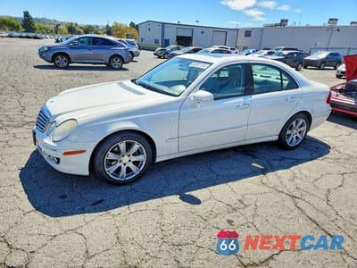 2009 MERCEDES-BENZ E 350 WDBUF56X39B368397 - główne zdjęcie licytacji z USA - miniatura