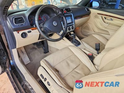 Zdjęcie 8 z 12 samochodu: 2008 VOLKSWAGEN EOS LUX VIN:WVWFA71F38V056385 - miniatura
