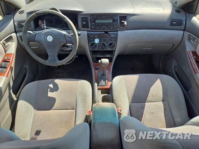Zdjęcie 8 z 12 samochodu: 2008 TOYOTA COROLLA LE VIN:1NXBR32E78Z981212 - miniatura