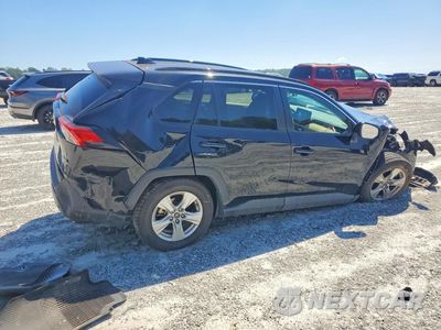 Trzecie zdjęcie samochodu z tyłu: 2019 TOYOTA RAV4 XLE VIN:2T3W1RFV4KW052504 - miniatura