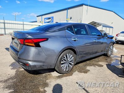 Trzecie zdjęcie samochodu z tyłu: 2025 NISSAN ALTIMA SV VIN:1N4BL4DVXSN381722 - miniatura