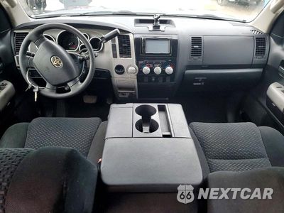 Zdjęcie 8 z 12 samochodu: 2007 TOYOTA TUNDRA SR5 VIN:5TBRT54107S454375 - miniatura