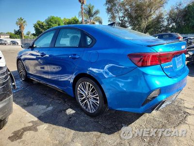 Drugie zdjęcie samochodu z przodu: 2023 KIA FORTE GT LINE VIN:3KPF54AD3PE522739 - miniatura
