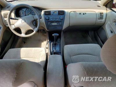 Zdjęcie 8 z 12 samochodu: 2002 HONDA ACCORD LX VIN:1HGCG16452A008375 - miniatura