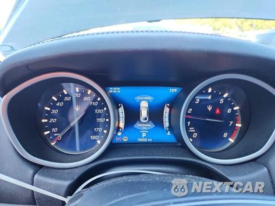 Zdjęcie 9 z 12 samochodu: 2019 MASERATI GHIBLI VIN:ZAM57XSA5K1308595 - miniatura