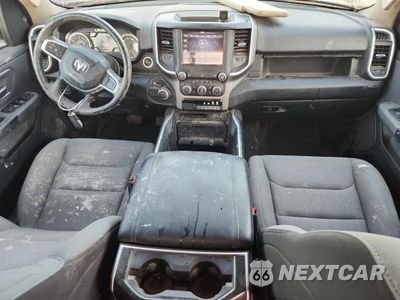 Zdjęcie 8 z 12 samochodu: 2020 RAM 1500 BIG HORN/LONE STAR VIN:1C6RREBT9LN252698 - miniatura
