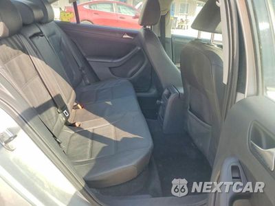 Zdjęcie 10 z 12 samochodu: 2011 VOLKSWAGEN JETTA SE VIN:3VWDZ7AJ3BM026354 - miniatura