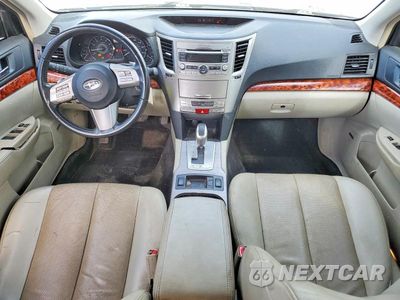 Zdjęcie 8 z 13 samochodu: 2011 SUBARU OUTBACK 2.5I LIMITED VIN:4S4BRBKC0B3439133 - miniatura