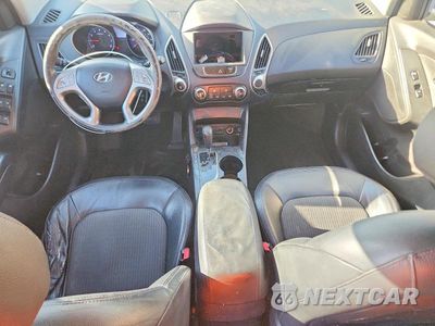 Zdjęcie 8 z 13 samochodu: 2011 HYUNDAI TUCSON GLS VIN:KM8JU3AC0BU263180 - miniatura