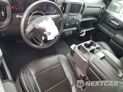 Zdjęcie 8 z 12 samochodu: 2021 CHEVROLET SILVERADO K1500 CUSTOM VIN:1GCRYBEH7MZ141644 - miniatura