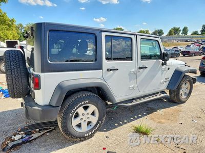 Trzecie zdjęcie samochodu z tyłu: 2017 JEEP WRANGLER UNLIMITED SPORT VIN:1C4BJWDG1HL539365 - miniatura