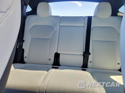 Zdjęcie 10 z 13 samochodu: 2026 TESLA MODEL Y VIN:7SAYGDED0TF651168 - miniatura
