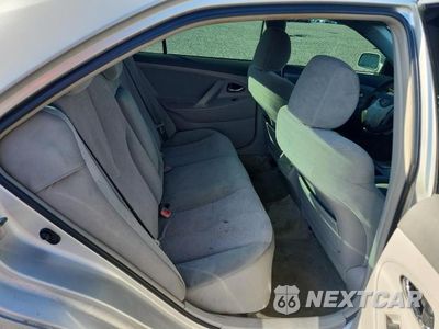 Zdjęcie 10 z 12 samochodu: 2011 TOYOTA CAMRY LE VIN:4T1BF3EKXBU134797 - miniatura