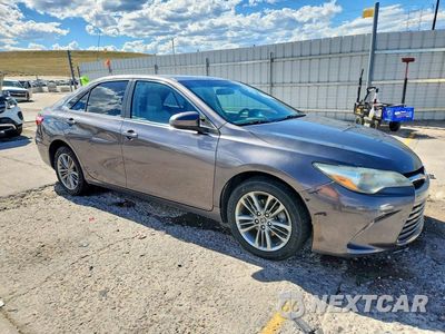 Czwarte zdjęcie samochodu z boku: 2015 TOYOTA CAMRY SE VIN:4T1BF1FK8FU909901 - miniatura