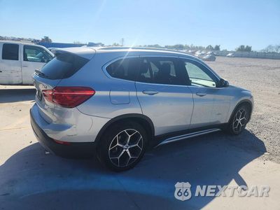 Trzecie zdjęcie samochodu z tyłu: 2016 BMW X1 XDRIVE28I VIN:WBXHT3C37G5E55464 - miniatura