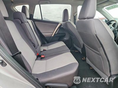 Zdjęcie 10 z 12 samochodu: 2015 TOYOTA RAV4 XLE VIN:2T3RFREV4FW341274 - miniatura