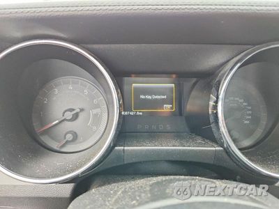Zdjęcie 9 z 13 samochodu: 2017 FORD MUSTANG VIN:1FA6P8TH5H5240719 - miniatura