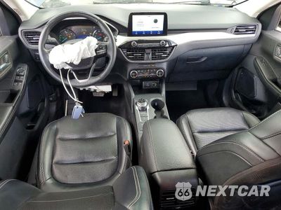 Zdjęcie 8 z 13 samochodu: 2021 FORD ESCAPE SEL VIN:1FMCU9CZ0MUA42565 - miniatura