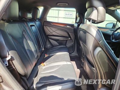 Zdjęcie 10 z 12 samochodu: 2018 LINCOLN MKC SELECT VIN:5LMCJ2D99JUL31273 - miniatura