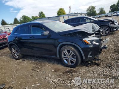 Czwarte zdjęcie samochodu z boku: 2015 MERCEDES-BENZ GLA 250 4MATIC VIN:WDCTG4GB2FJ177508 - miniatura