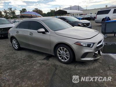 Czwarte zdjęcie samochodu z boku: 2020 MERCEDES-BENZ A 220 VIN:W1K3G4EB7LW046569 - miniatura