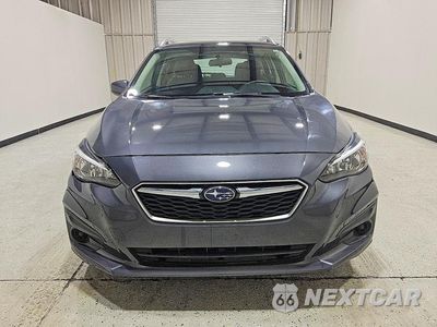 Piąte zdjęcie samochodu w środku: 2018 SUBARU IMPREZA PREMIUM VIN:4S3GTAB63J3730692 - miniatura