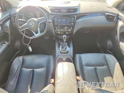Zdjęcie 8 z 13 samochodu: 2019 NISSAN ROGUE SPORT SL VIN:JN1BJ1CR1KW313373 - miniatura