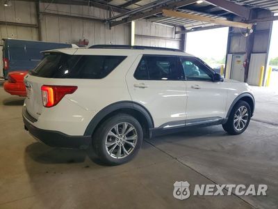 Trzecie zdjęcie samochodu z tyłu: 2022 FORD EXPLORER XLT VIN:1FMSK8DH9NGA82936 - miniatura