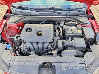 Zdjęcie 11 z 12 samochodu: 2020 HYUNDAI ELANTRA SEL VIN:5NPD84LF6LH621736 - miniatura