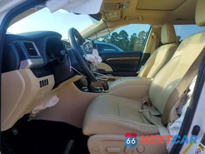 Zdjęcie 7 z 14 samochodu: 2017 TOYOTA HIGHLANDER LIMITED VIN:5TDYZRFH4HS212368 - miniatura
