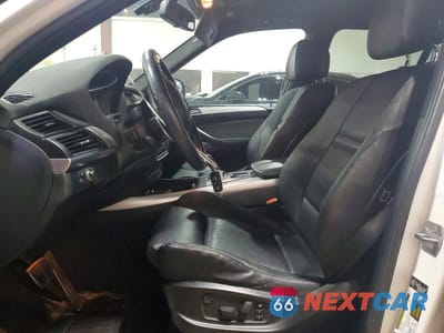 Zdjęcie 7 z 13 samochodu: 2013 BMW X5 XDRIVE50I VIN:5UXZV8C59DL899359 - miniatura
