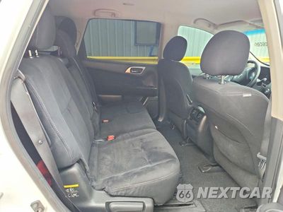 Zdjęcie 10 z 12 samochodu: 2016 NISSAN PATHFINDER S VIN:5N1AR2MN3GC645094 - miniatura