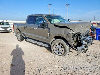 Czwarte zdjęcie samochodu z boku: 2026 FORD F250 SUPER DUTY VIN:1FT8W2BN6TED85237 - miniatura