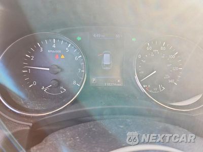 Zdjęcie 9 z 13 samochodu: 2019 NISSAN ROGUE SV VIN:5N1AT2MV4KC775072 - miniatura