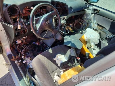 Zdjęcie 8 z 13 samochodu: 2005 TOYOTA MATRIX BASE VIN:2T1KR32E95C347476 - miniatura