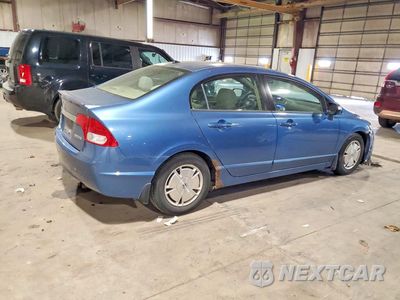 Trzecie zdjęcie samochodu z tyłu: 2010 HONDA CIVIC HYBRID VIN:JHMFA3F22AS001589 - miniatura