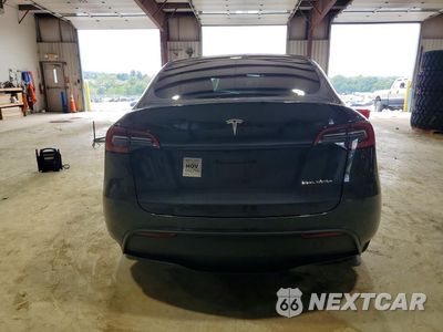 Zdjęcie 6 z 13 samochodu: 2024 TESLA MODEL Y VIN:7SAYGDEE6RA263036 - miniatura