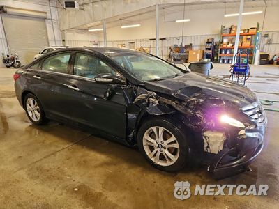 Czwarte zdjęcie samochodu z boku: 2011 HYUNDAI SONATA LIMITED VIN:5NPEC4AC4BH091454 - miniatura