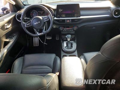 Zdjęcie 8 z 12 samochodu: 2023 KIA FORTE GT LINE VIN:3KPF54AD1PE529401 - miniatura