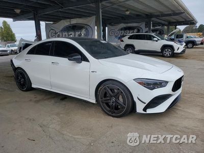 Czwarte zdjęcie samochodu z boku: 2025 MERCEDES-BENZ CLA AMG 35 4MATIC VIN:W1K5J5BB4SN527632 - miniatura