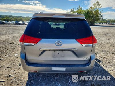 Zdjęcie 6 z 13 samochodu: 2013 TOYOTA SIENNA XLE VIN:5TDYK3DC0DS319971 - miniatura
