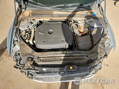 Zdjęcie 11 z 13 samochodu: 2022 VOLVO S60 T8 RECHARGE R-DESIGN EXPRESSIO VIN:7JRH60FZ3NG193168 - miniatura