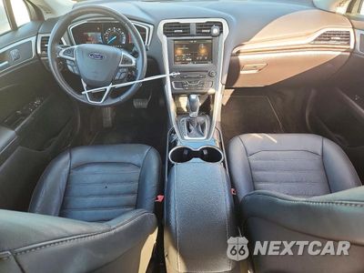 Zdjęcie 8 z 12 samochodu: 2016 FORD FUSION SE VIN:3FA6P0HDXGR301405 - miniatura