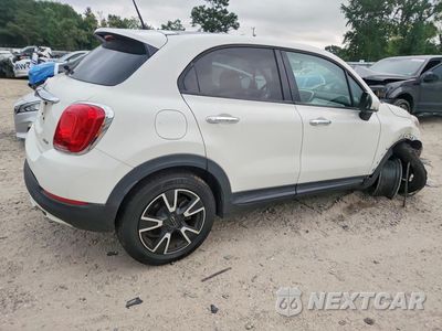 Trzecie zdjęcie samochodu z tyłu: 2016 FIAT 500X EASY VIN:ZFBCFYBT8GP388438 - miniatura